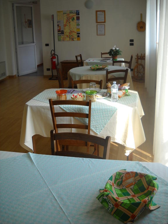 Agriturismo Campi Di Grano Ронкаде Екстериор снимка