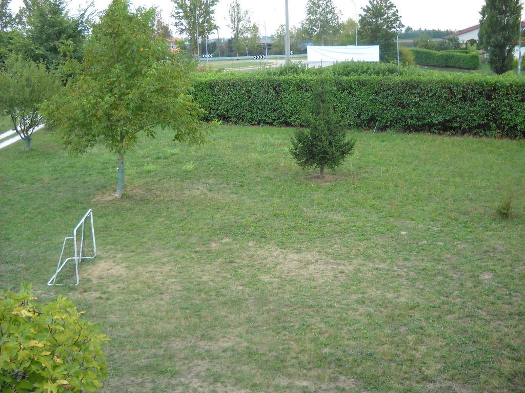 Agriturismo Campi Di Grano Ронкаде Екстериор снимка